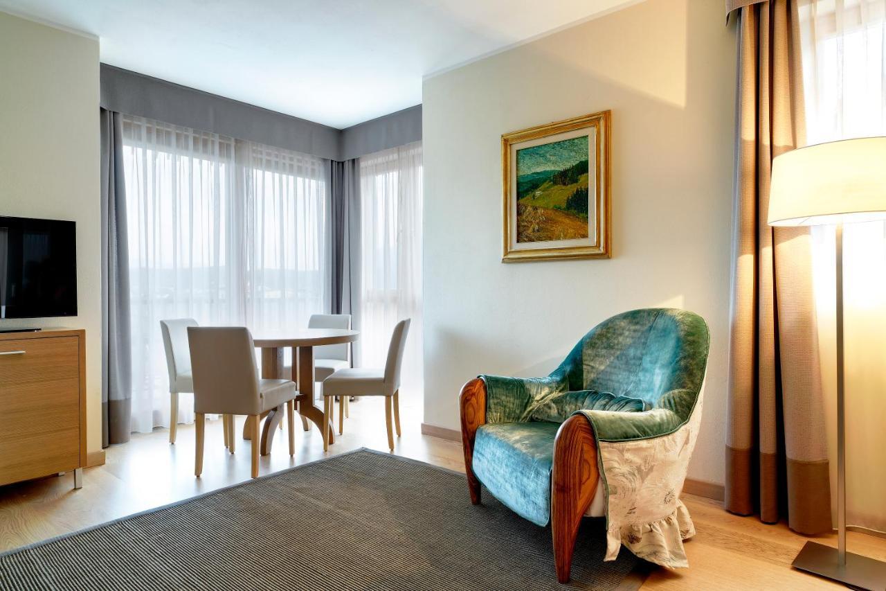 Art & Design Napura Hotel 4*
