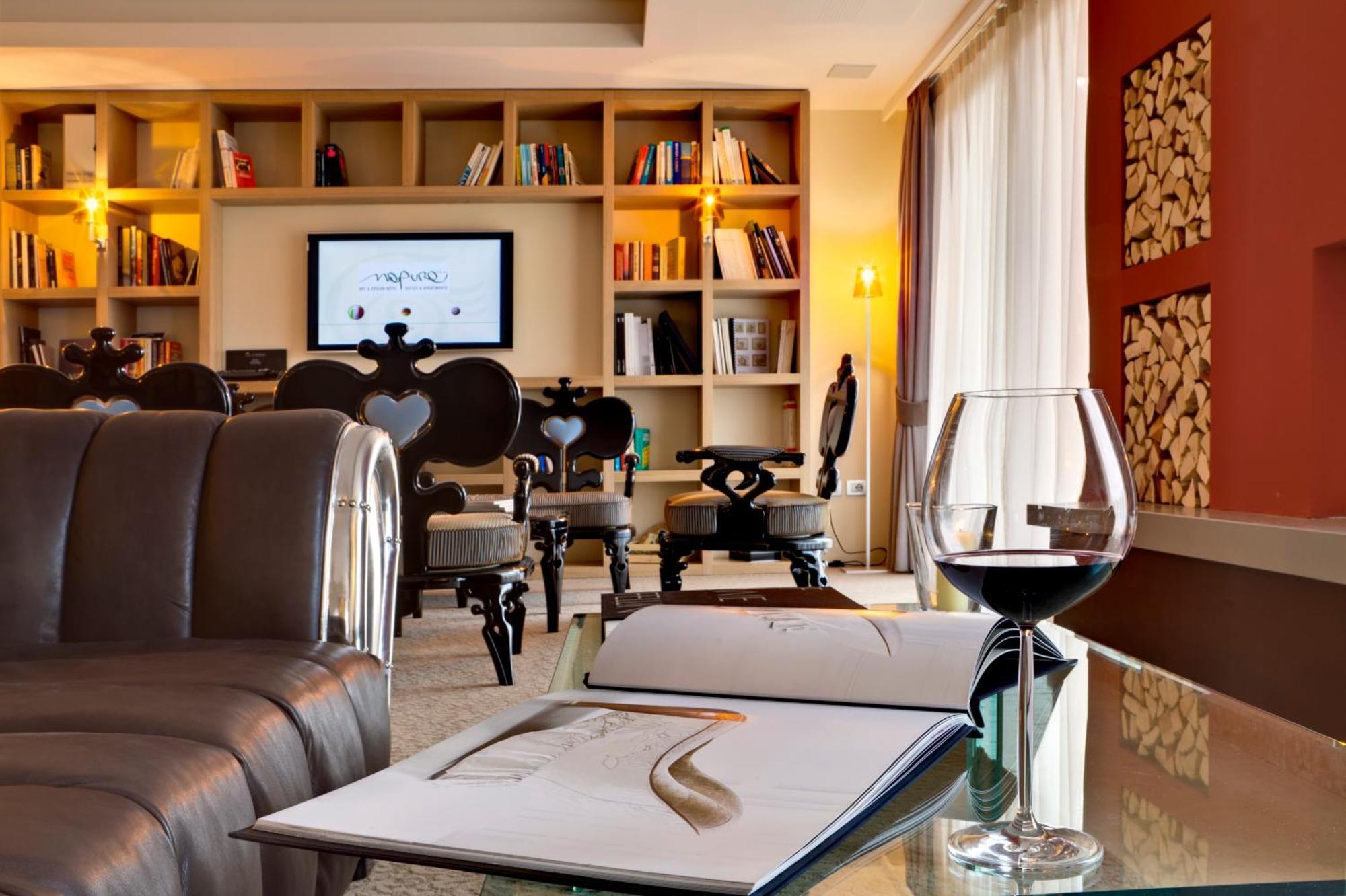 Hotel Art&design Napura