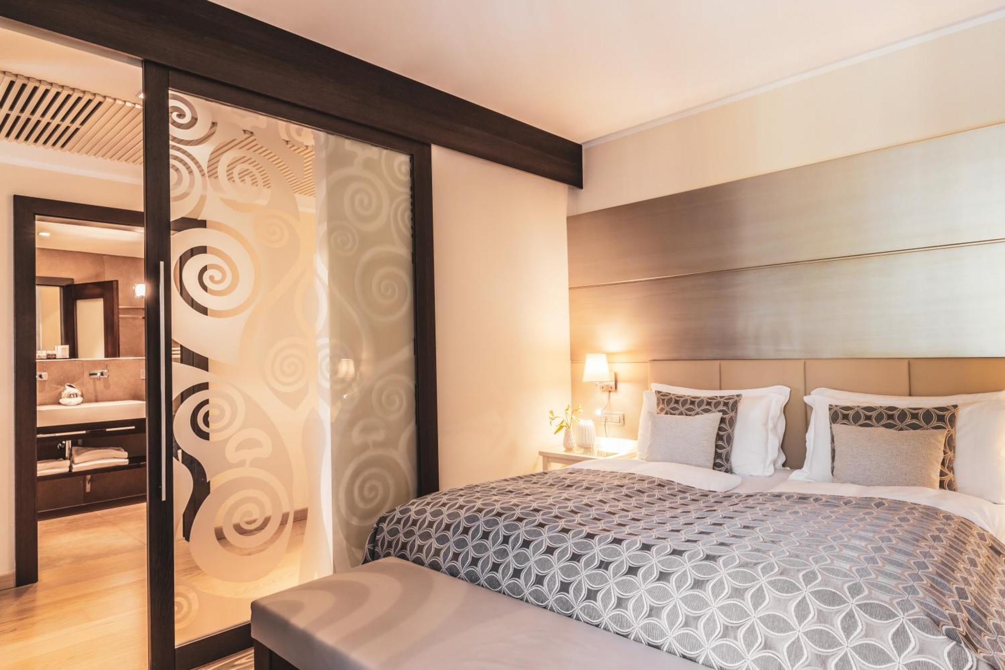 Hotel Art&design Napura 4*