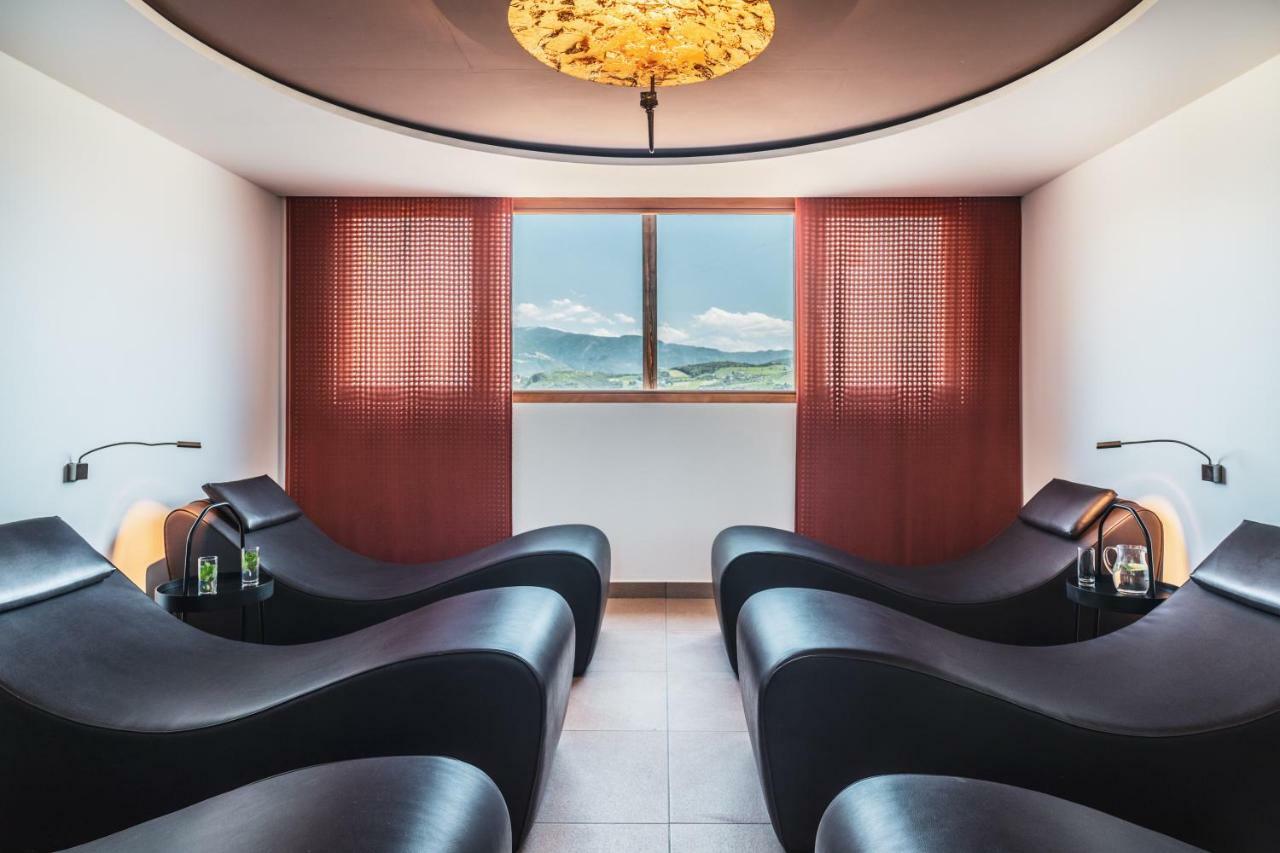 Art&design Napura 4*